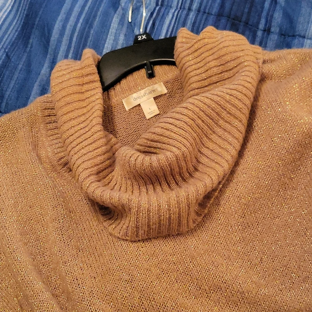 Sweater - Picture 2 of 2